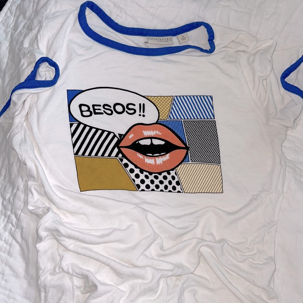 Besos T!
